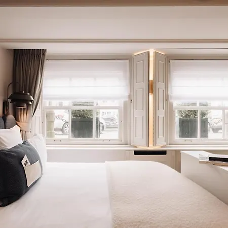 717 Hotell