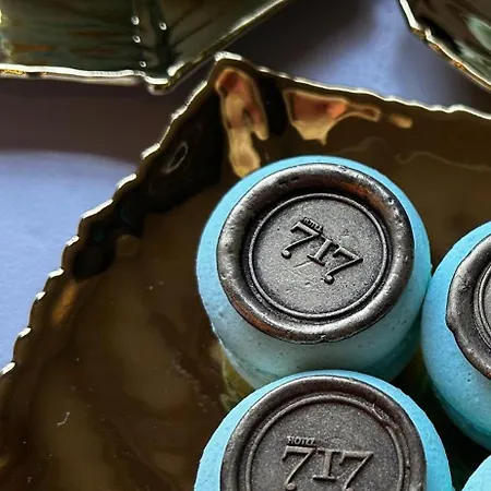 فندق 717 5*